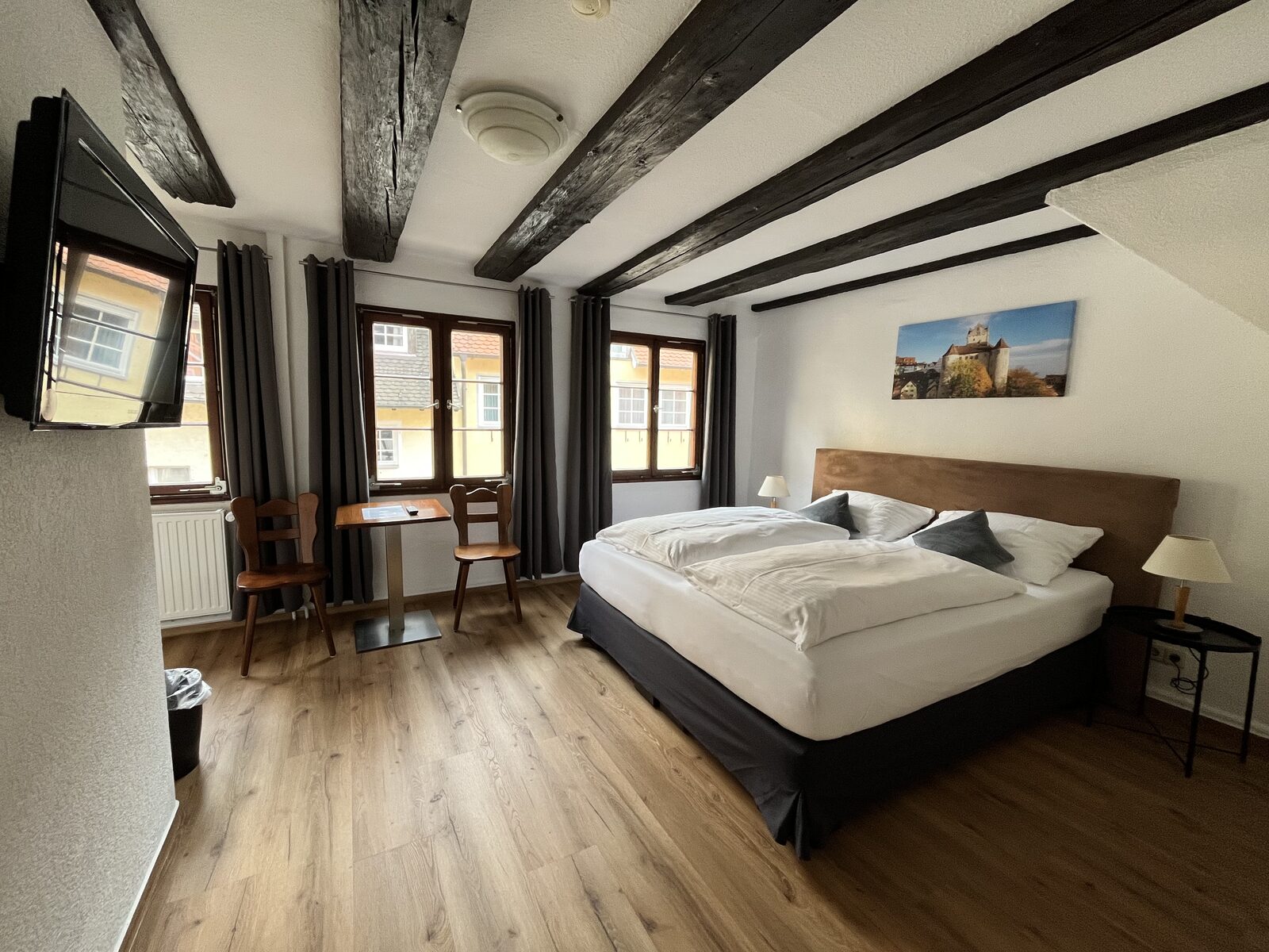 Deluxe Doppelzimmer im Fachwerkhaus mit original Holzbalken