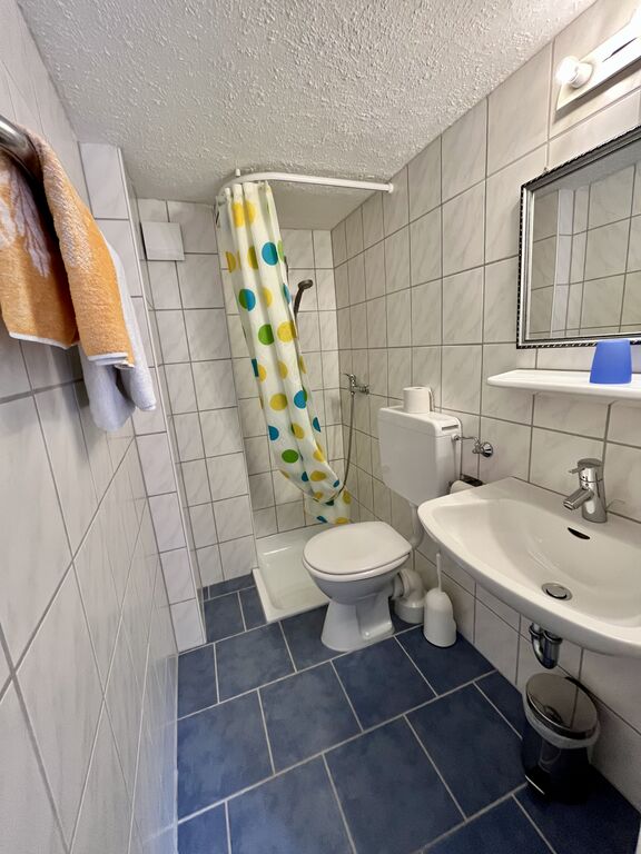 Kleines Doppelzimmer, Badezimmer